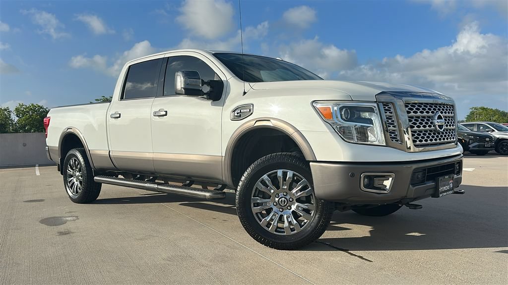 Used 2019 Nissan Titan Platinum Reserve w/ Platinum Utility Package AWD/4WD image 5