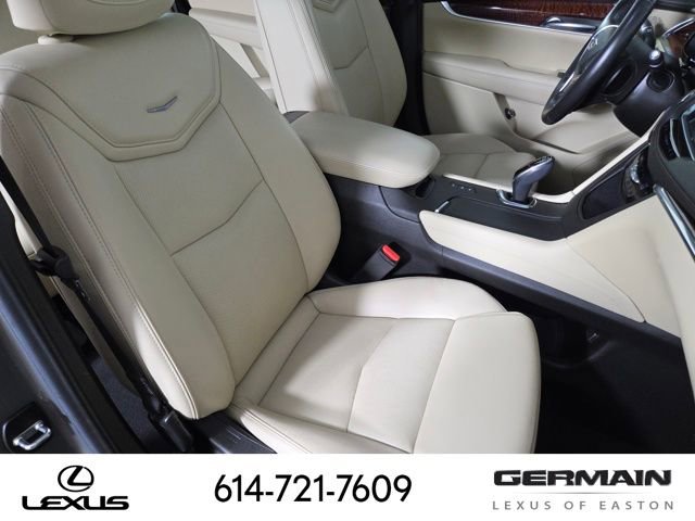 Used 2018 Cadillac XT5 Luxury w/ Driver Awareness Package image 31
