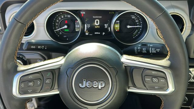 Used 2023 Jeep Wrangler Sahara 4xe image 10