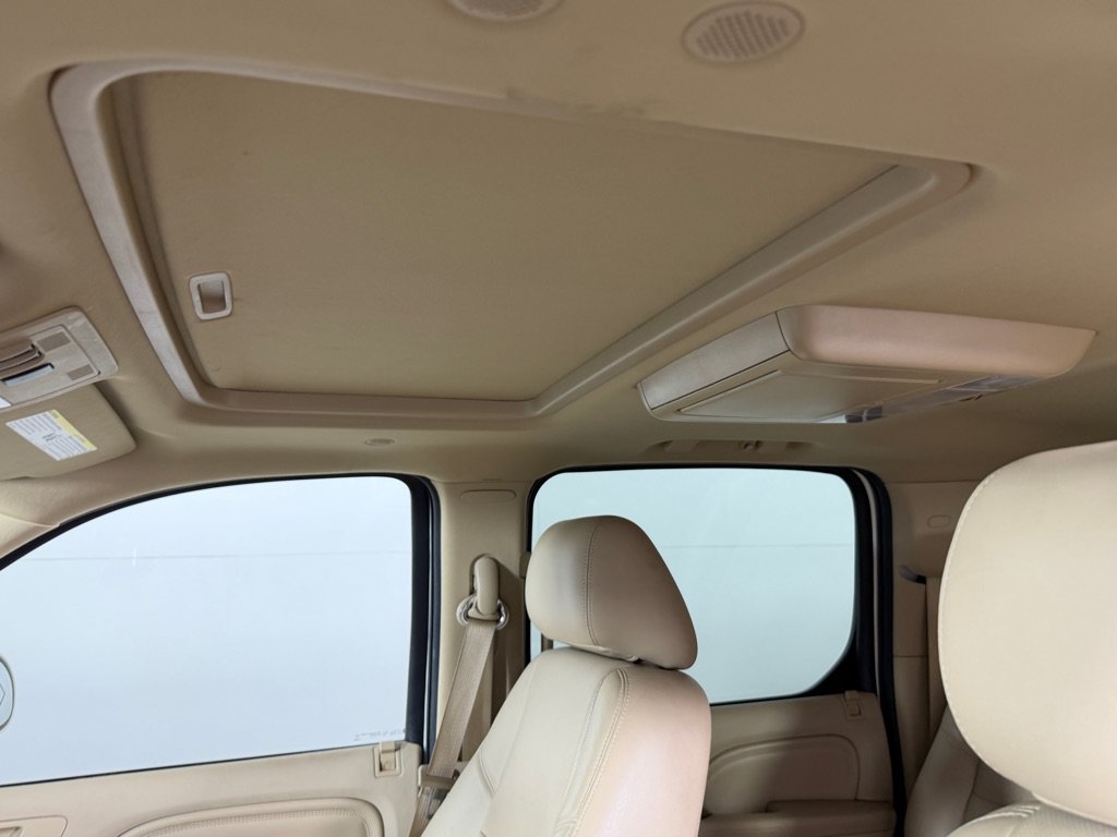 Used 2013 Cadillac Escalade ESV Luxury RWD image 13