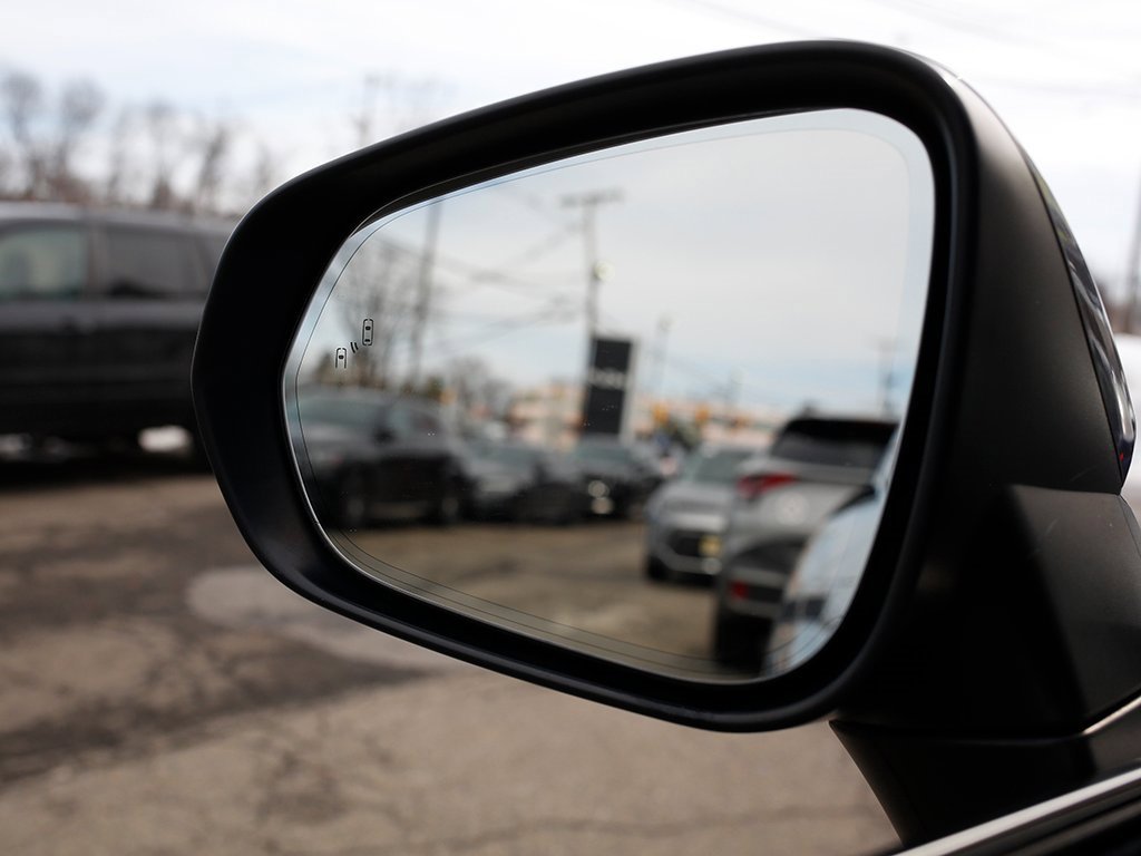 Used 2015 Lexus NX 200t AWD w/ Premium Package image 30