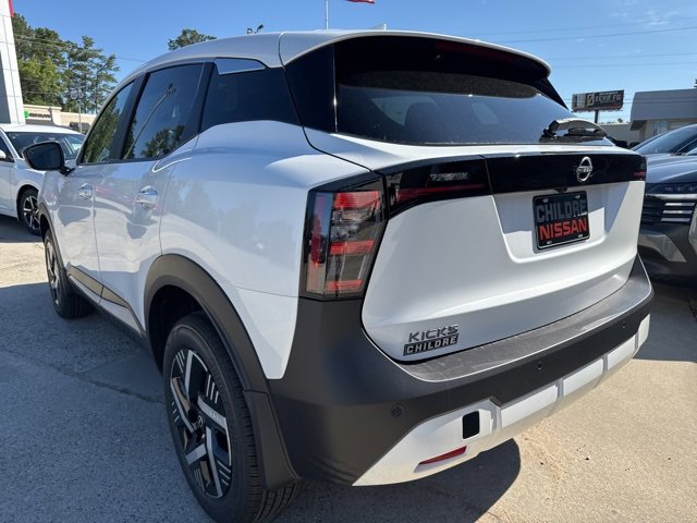 New 2025 Nissan Kicks SV image 8