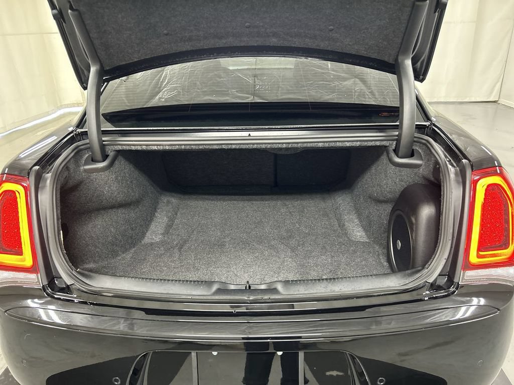 Used 2023 Chrysler 300 Touring L w/ Popular Equipment Group AWD/4WD image 23