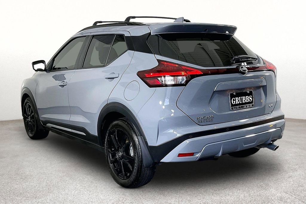 Certified 2024 Nissan Kicks SR w/ SR Premium Package FWD image 17