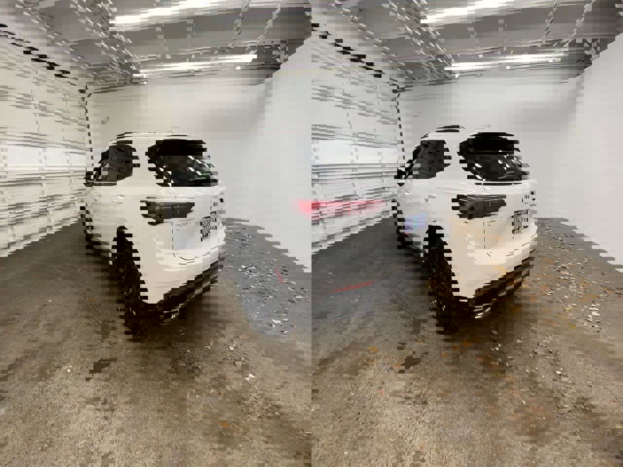 Used 2025 Buick Envision Sport Touring image 4