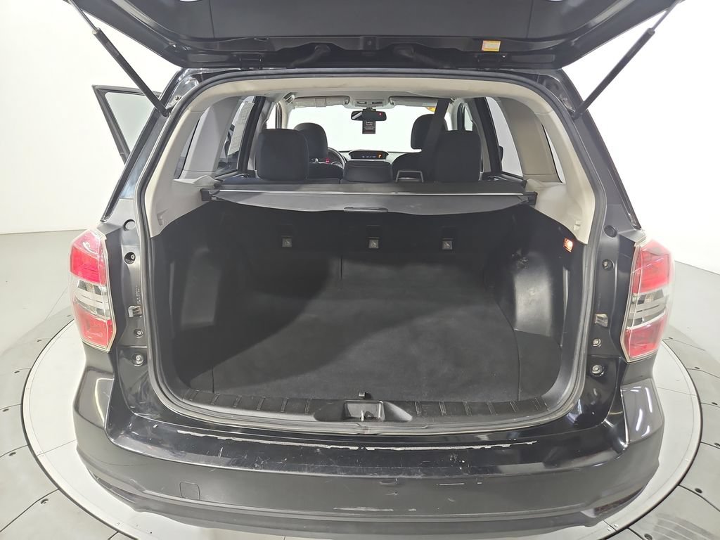 Used 2014 Subaru Forester 2.5i AWD/4WD image 21