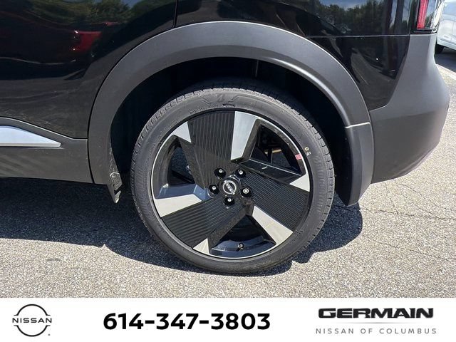 New 2026 Nissan Kicks SR w/ Cold Weather Package AWD/4WD image 10