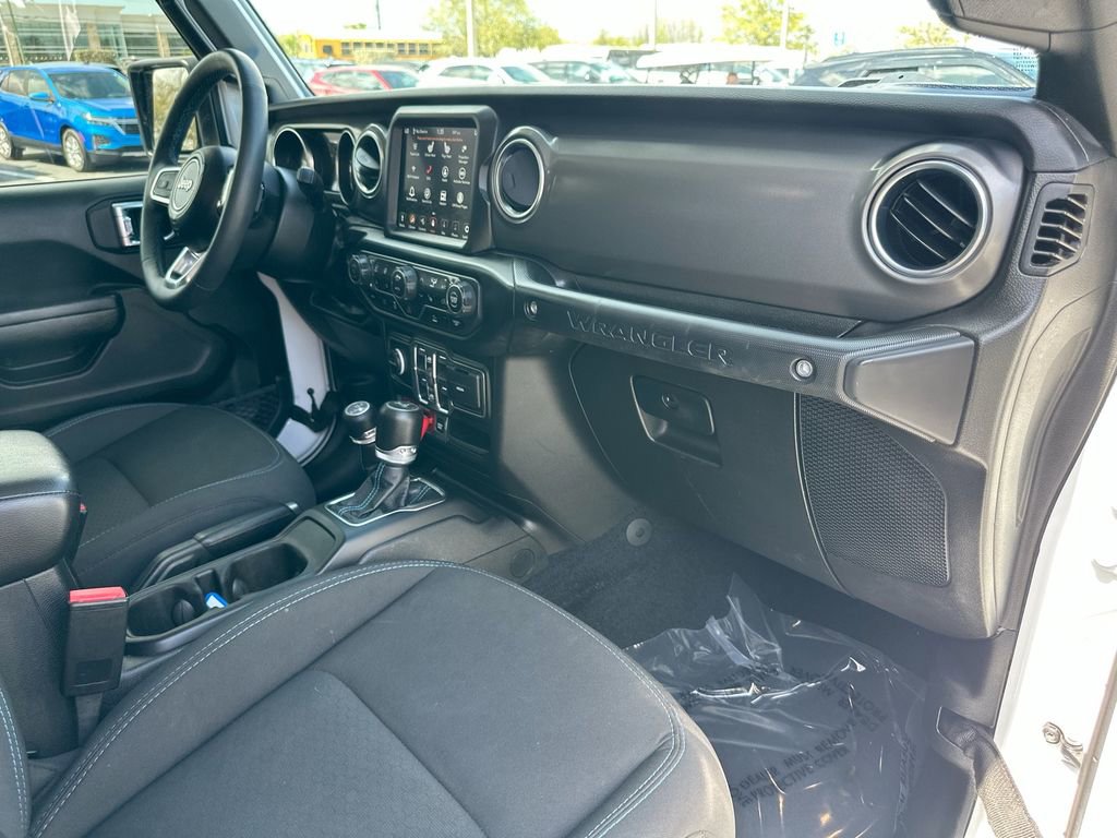 Used 2023 Jeep Wrangler Unlimited Rubicon 4xe w/ Cold Weather Group image 29