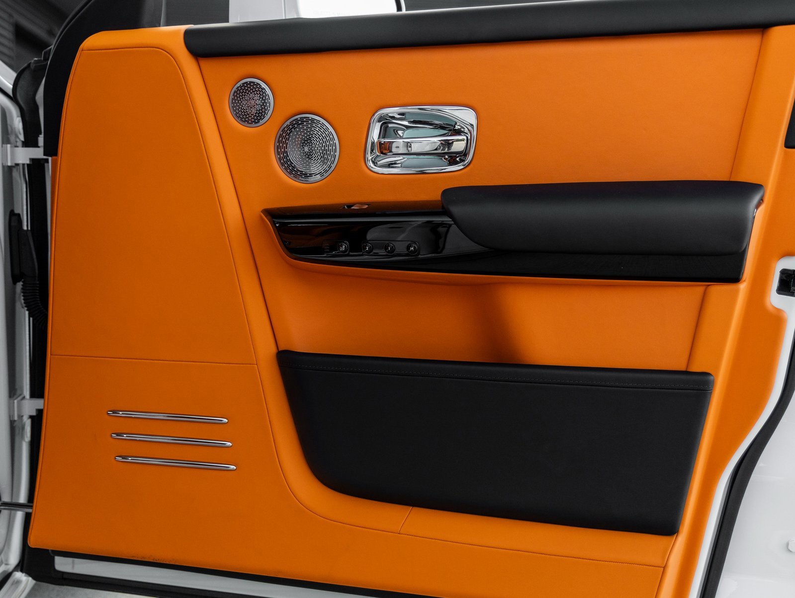 Used 2022 Rolls-Royce Phantom Extended Wheelbase image 55