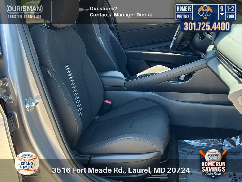 Used 2025 Hyundai Elantra Sport FWD image 20