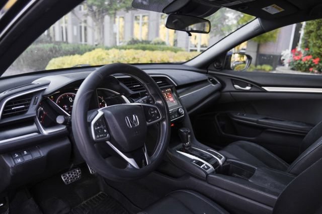 Used 2020 Honda Civic Sport image 18