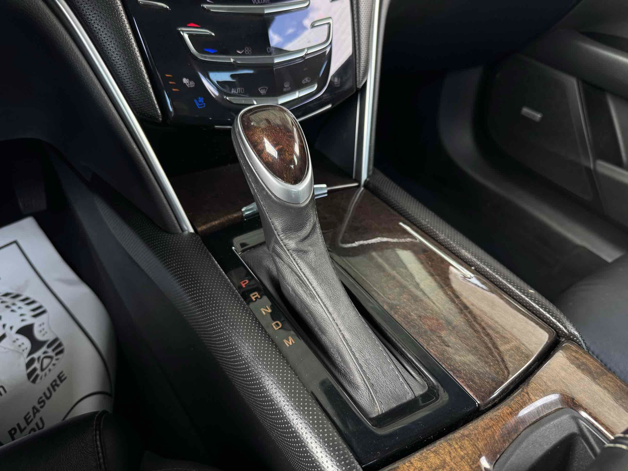 Used 2017 Cadillac XTS Luxury FWD image 15
