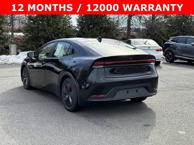 Used 2024 Toyota Prius LE image 4