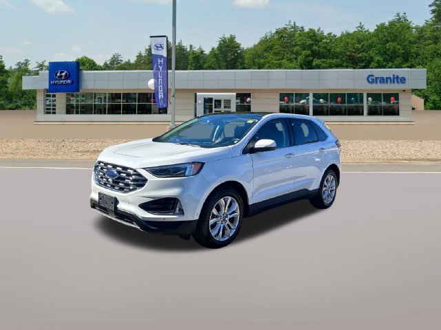 Used 2020 Ford Edge Titanium w/ Equipment Group 301A AWD/4WD image 2