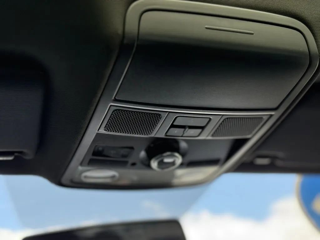 Used 2012 Volkswagen Jetta GLI Autobahn image 33