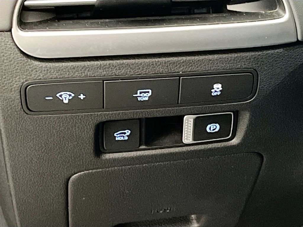 Used 2023 Hyundai Palisade Limited image 10