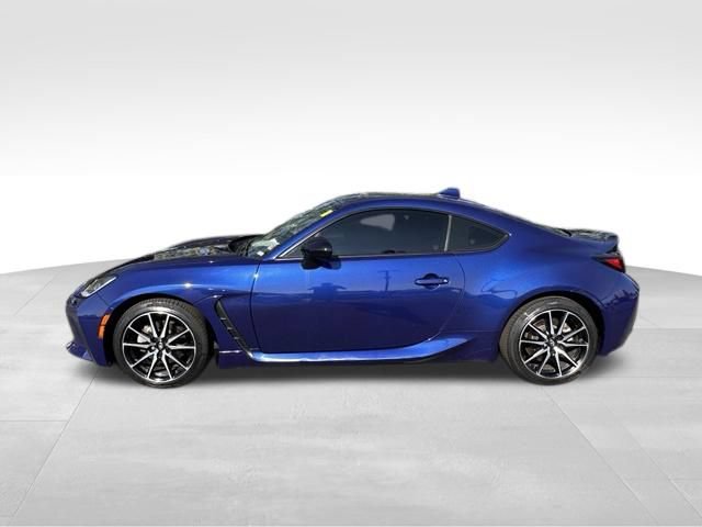 Used 2022 Toyota GR86 w/ ALL Weather Mat Package (TMS) RWD image 3