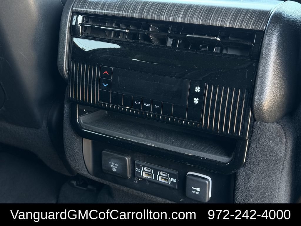 Used 2024 Jeep Wagoneer Series II w/ Flexible Seating Group AWD/4WD image 33