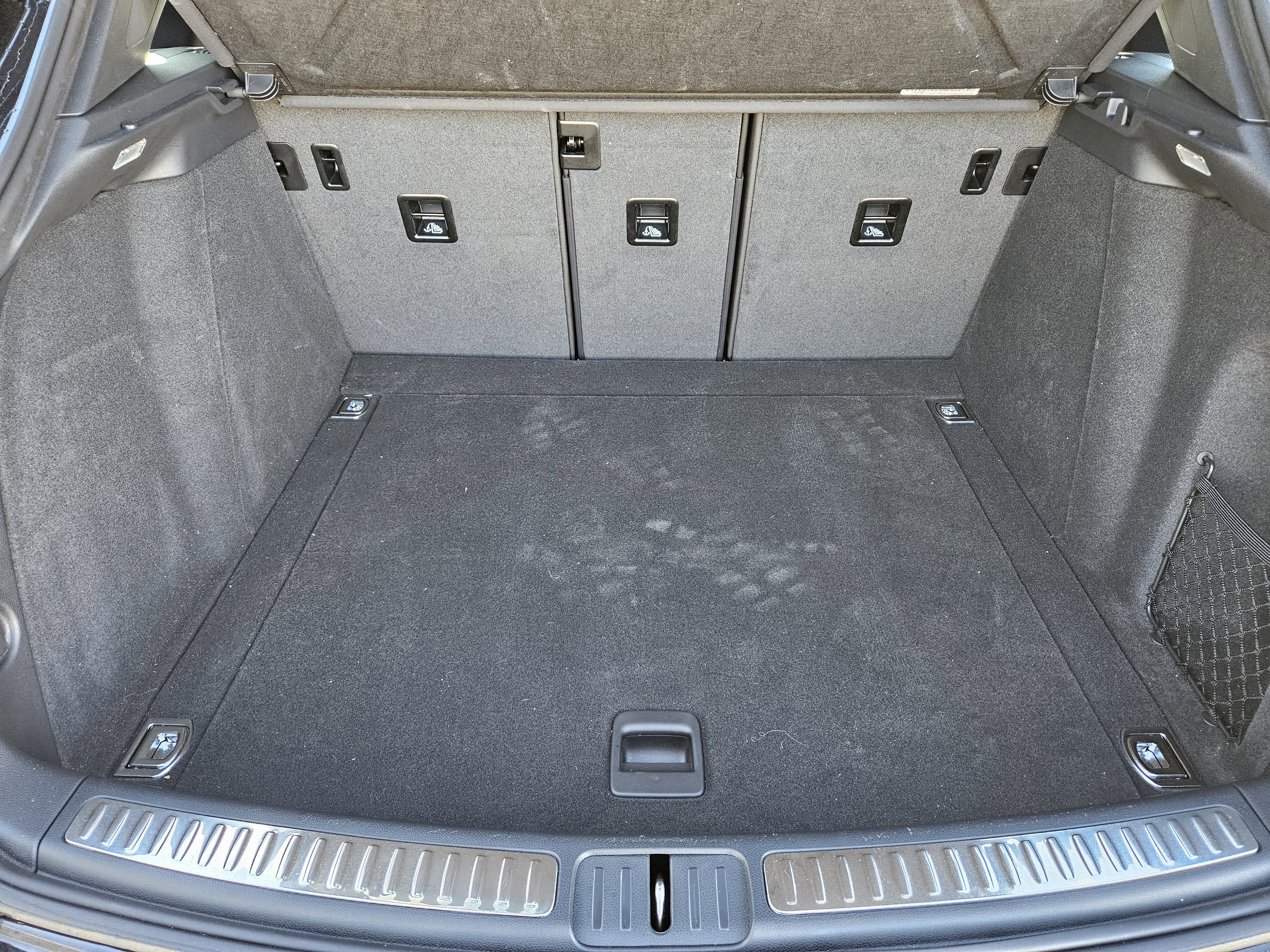 Certified 2025 Porsche Macan image 31