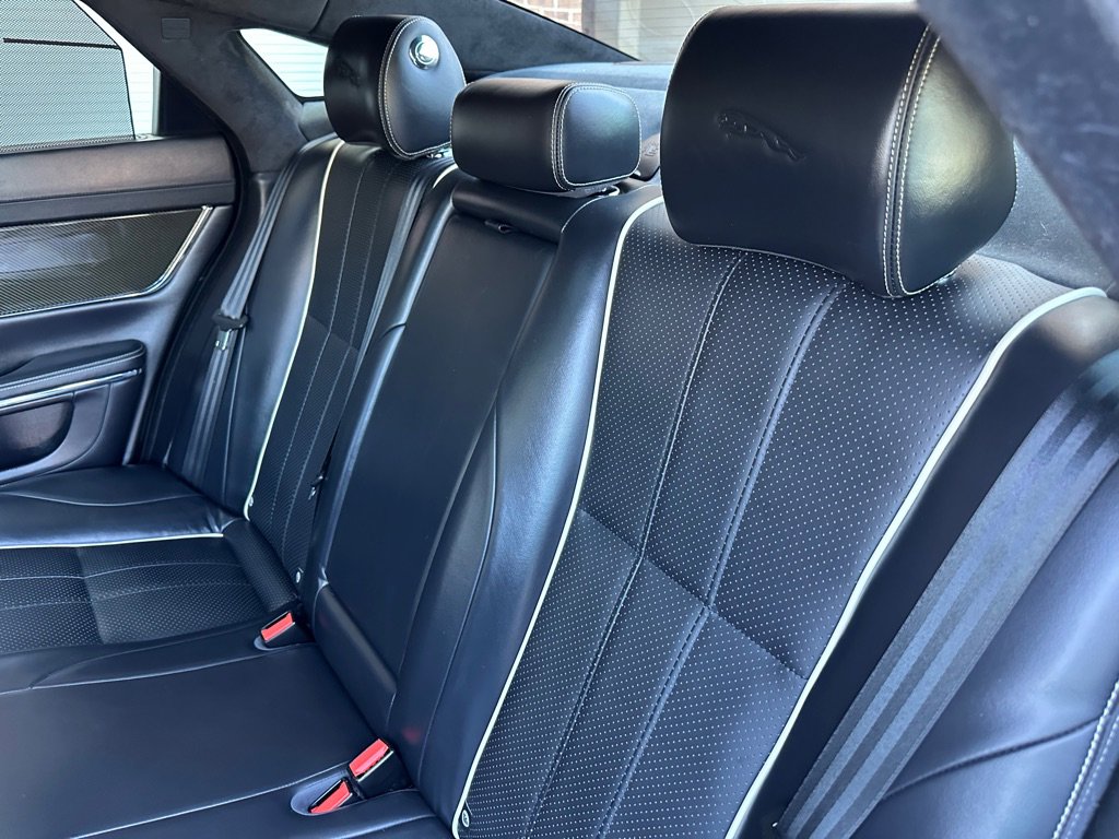 Used 2013 Jaguar XJ L Portfolio image 18