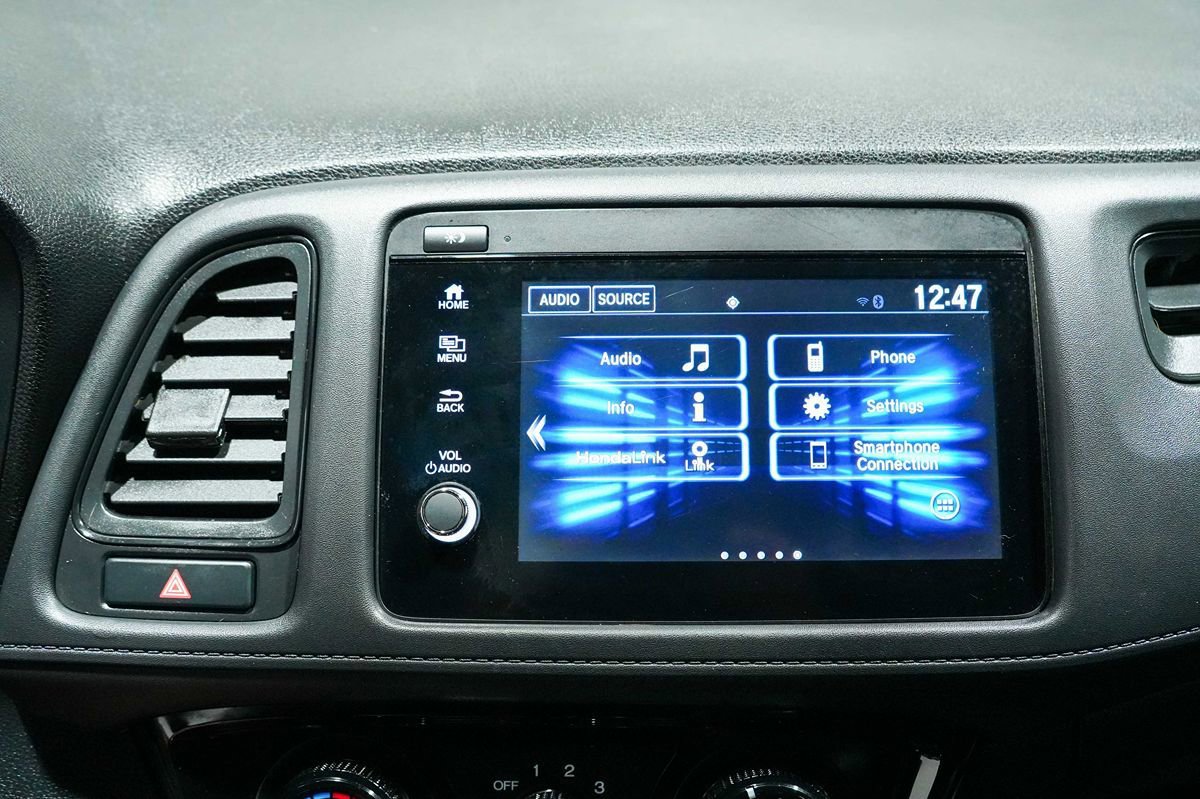 Used 2022 Honda HR-V Sport image 14