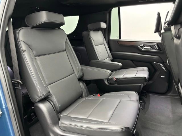 New 2026 GMC Yukon XL Denali w/ Denali Reserve Package image 43