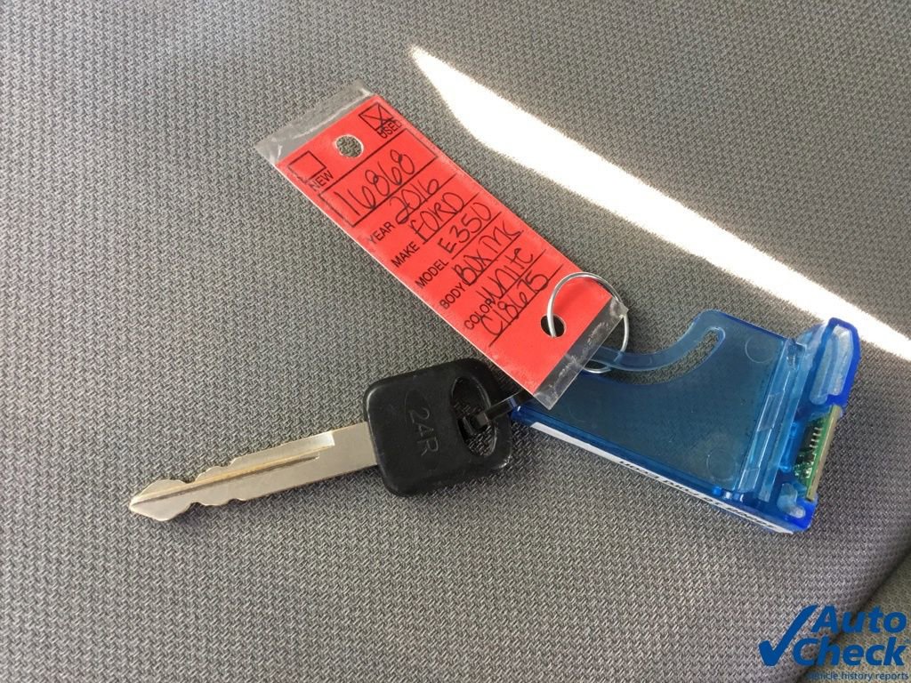 Used 2016 Ford E-350 and Econoline 350 Super Duty image 36