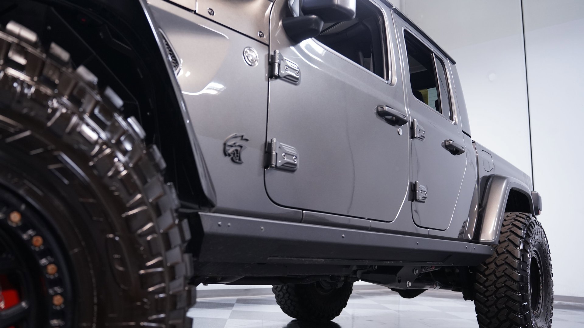 Used 2023 Jeep Gladiator Rubicon w/ LED Lighting Group image 18