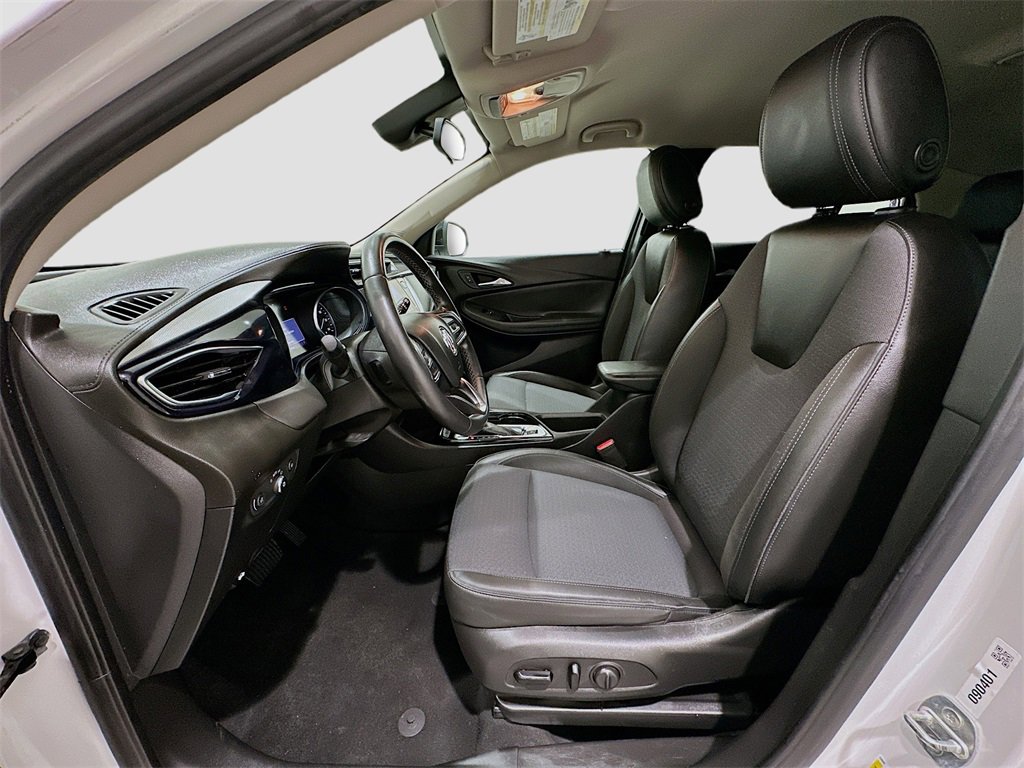 Used 2020 Buick Encore GX Select w/ Sport Touring Package image 21