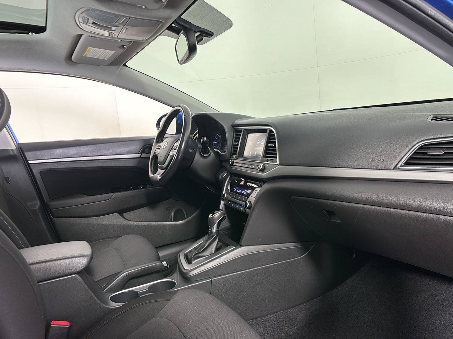 Used 2017 Hyundai Elantra Value Edition FWD image 15