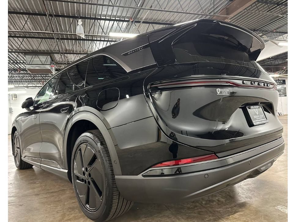 Used 2026 Lucid Gravity Grand Touring AWD/4WD image 19