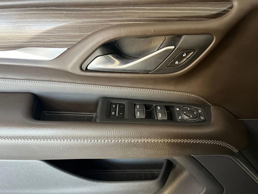 Used 2021 GMC Yukon Denali w/ Denali Premium Package image 43