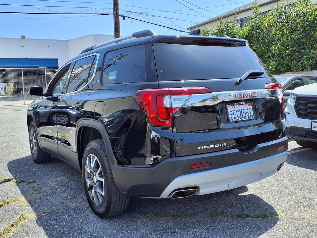 Certified 2023 GMC Acadia SLE w/ Driver Convenience Package FWD image 11