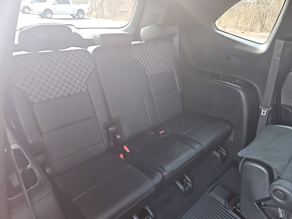 Used 2024 GMC Acadia Denali w/ LPO, Floor Liner Package image 34