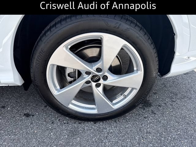Certified 2025 Audi Q5 Premium Plus w/ Premium Plus AWD/4WD image 12