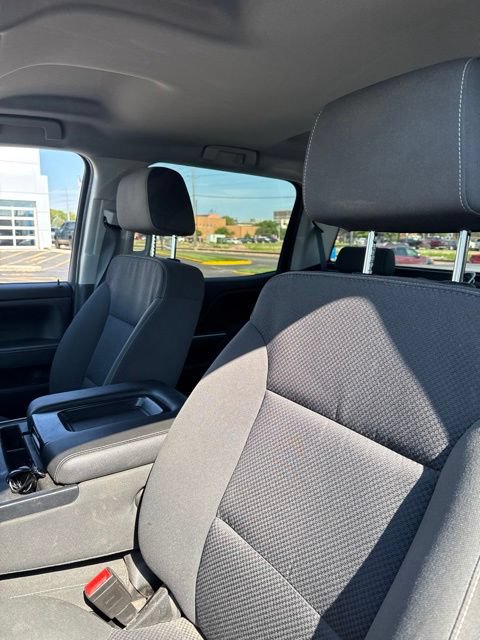 Used 2018 Chevrolet Silverado 1500 LT w/ All Star Edition AWD/4WD image 8