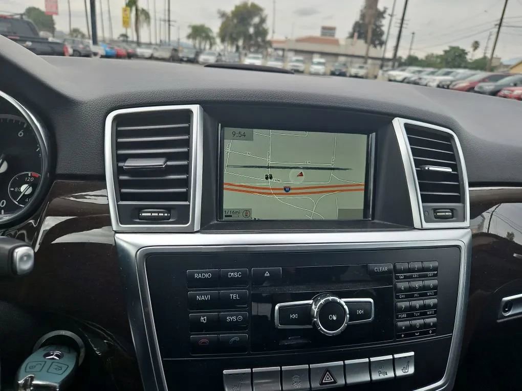 Used 2015 Mercedes-Benz ML 350 2WD w/ Premium 1 Package image 49