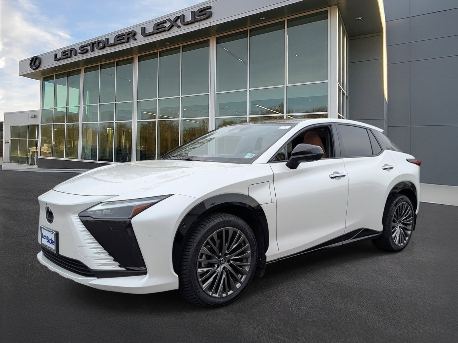 Used 2023 Lexus RZ 450e Premium w/ Accessory Package (2T) AWD/4WD image 7