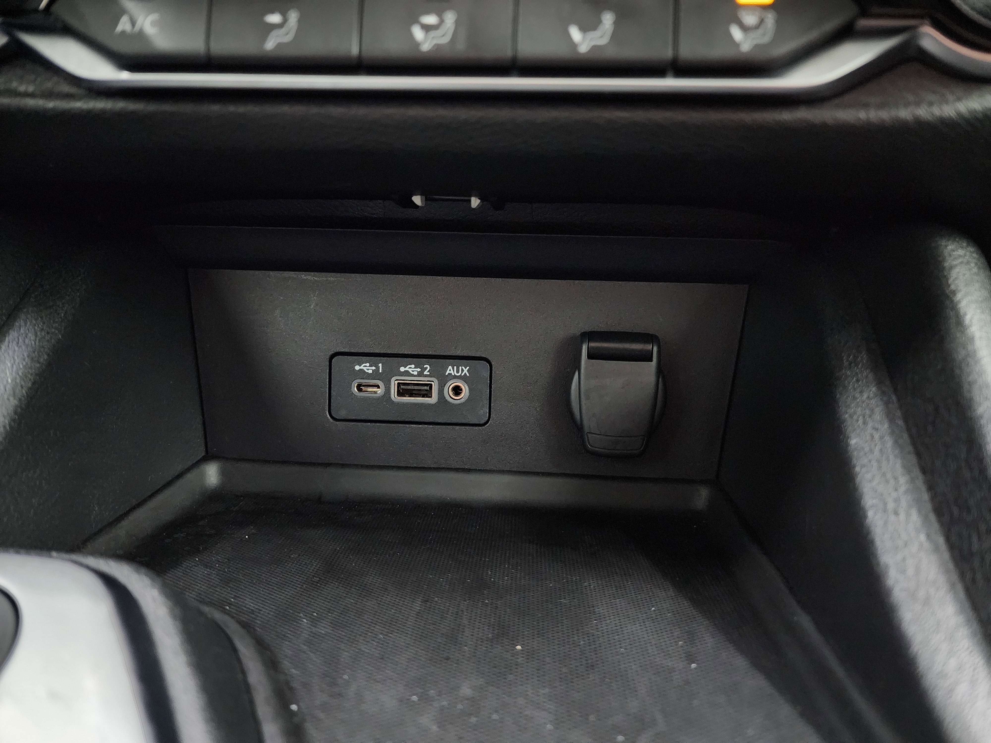 Used 2023 Nissan Sentra SV image 41