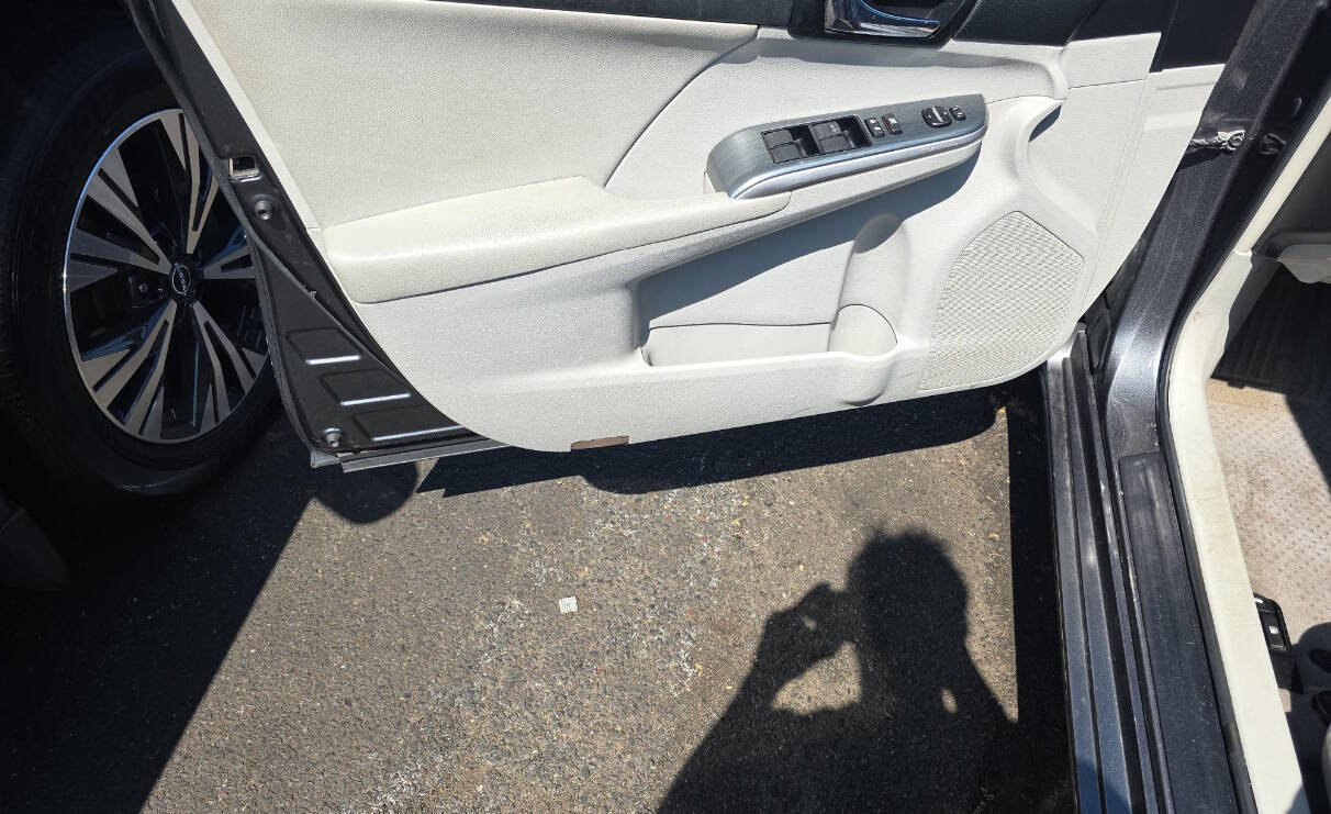 Used 2018 Honda CR-V Touring image 27