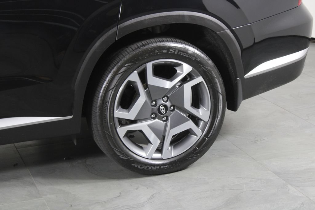 Certified 2025 Hyundai Palisade SEL FWD image 16