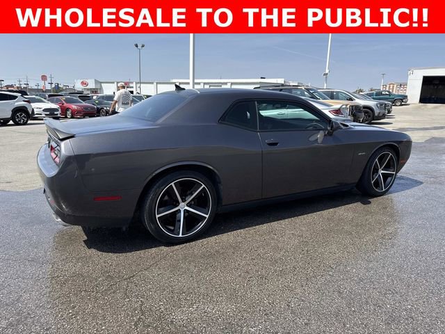 Used 2015 Dodge Challenger R/T Plus image 2