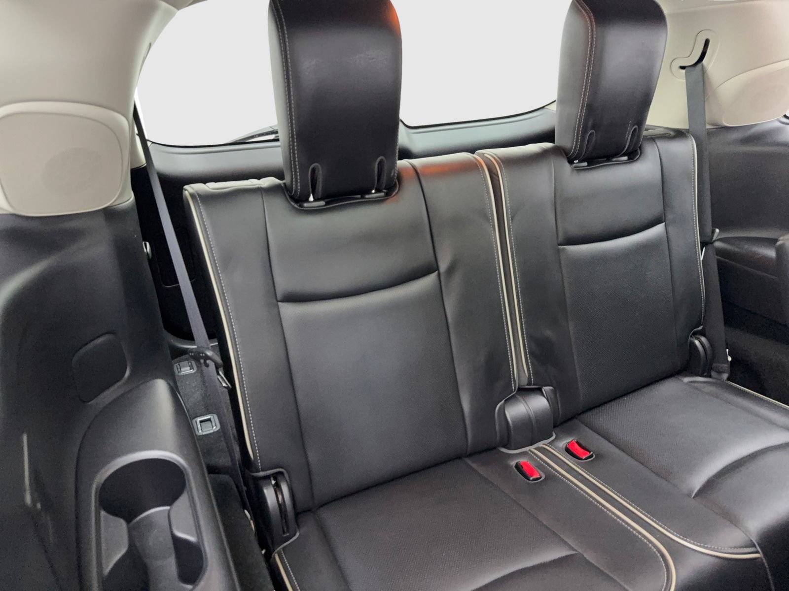 Used 2017 INFINITI QX60 FWD w/ Deluxe Technology Package image 50