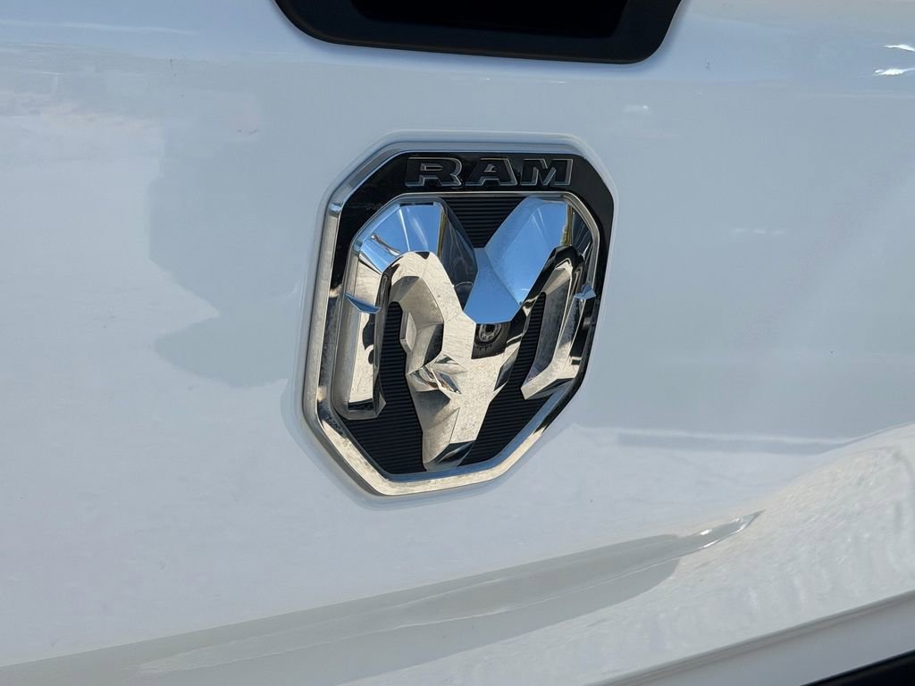 Used 2024 RAM 1500 Big Horn AWD/4WD image 18