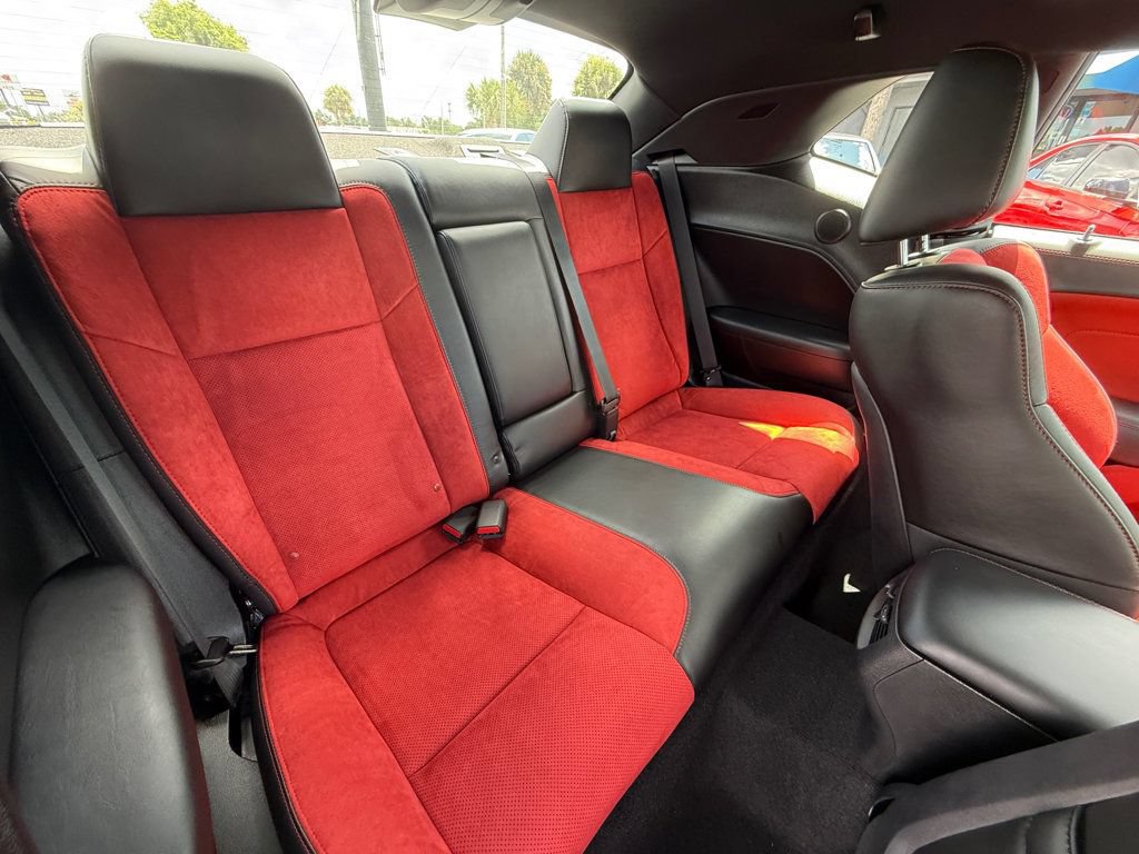 Used 2022 Dodge Challenger R/T Scat Pack RWD image 30