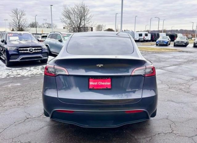 Used 2023 Tesla Model Y Long Range image 8