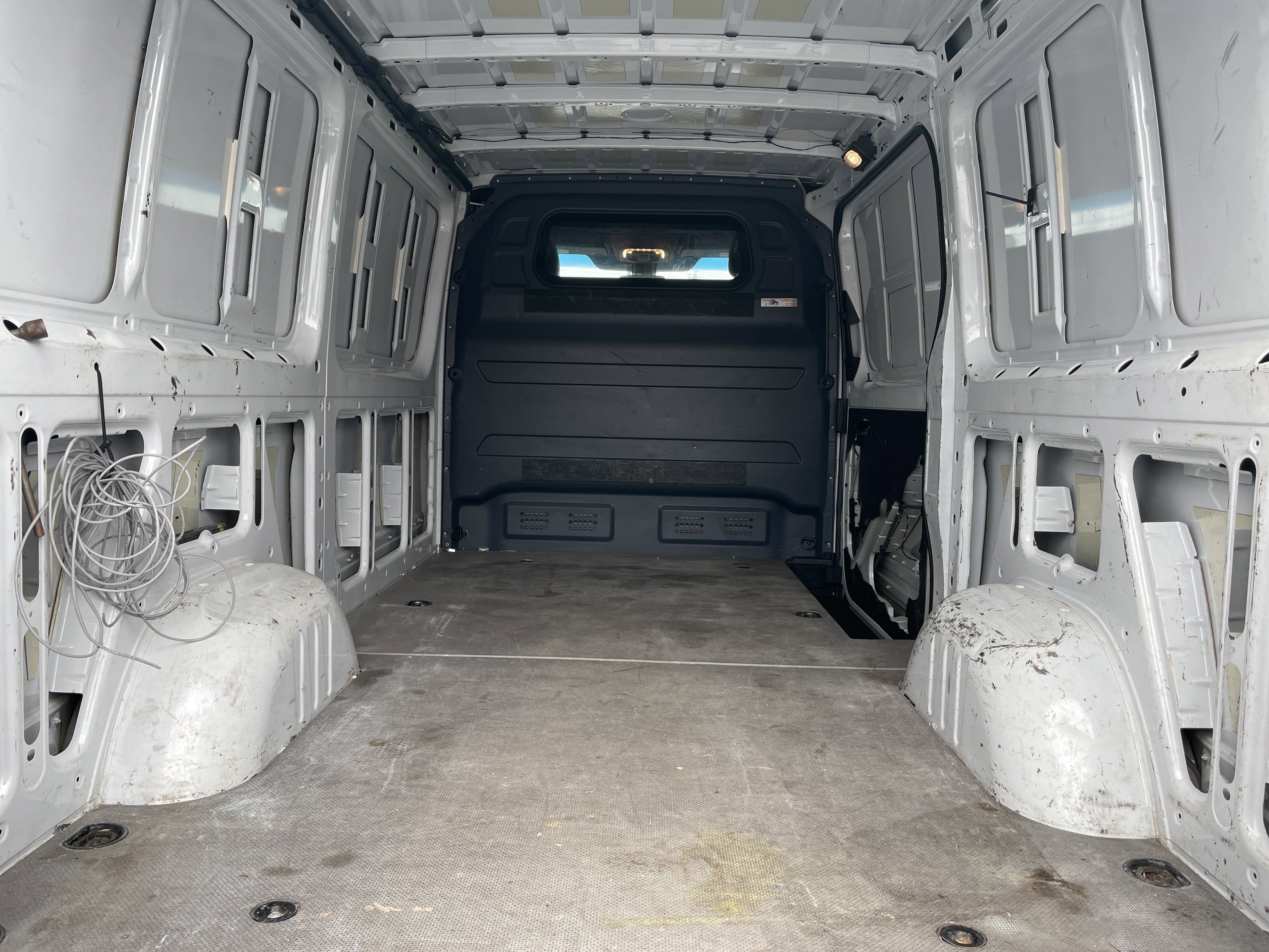 Used 2019 Mercedes-Benz Sprinter 1500 image 24