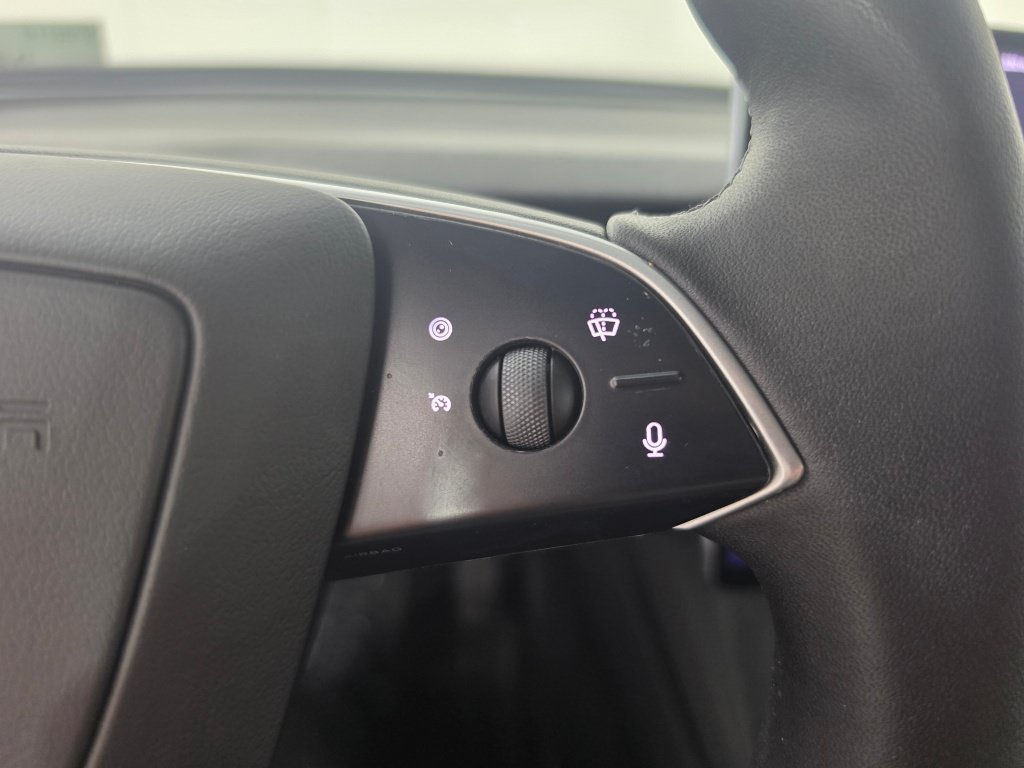 Used 2025 Tesla Model 3 Long Range RWD image 17