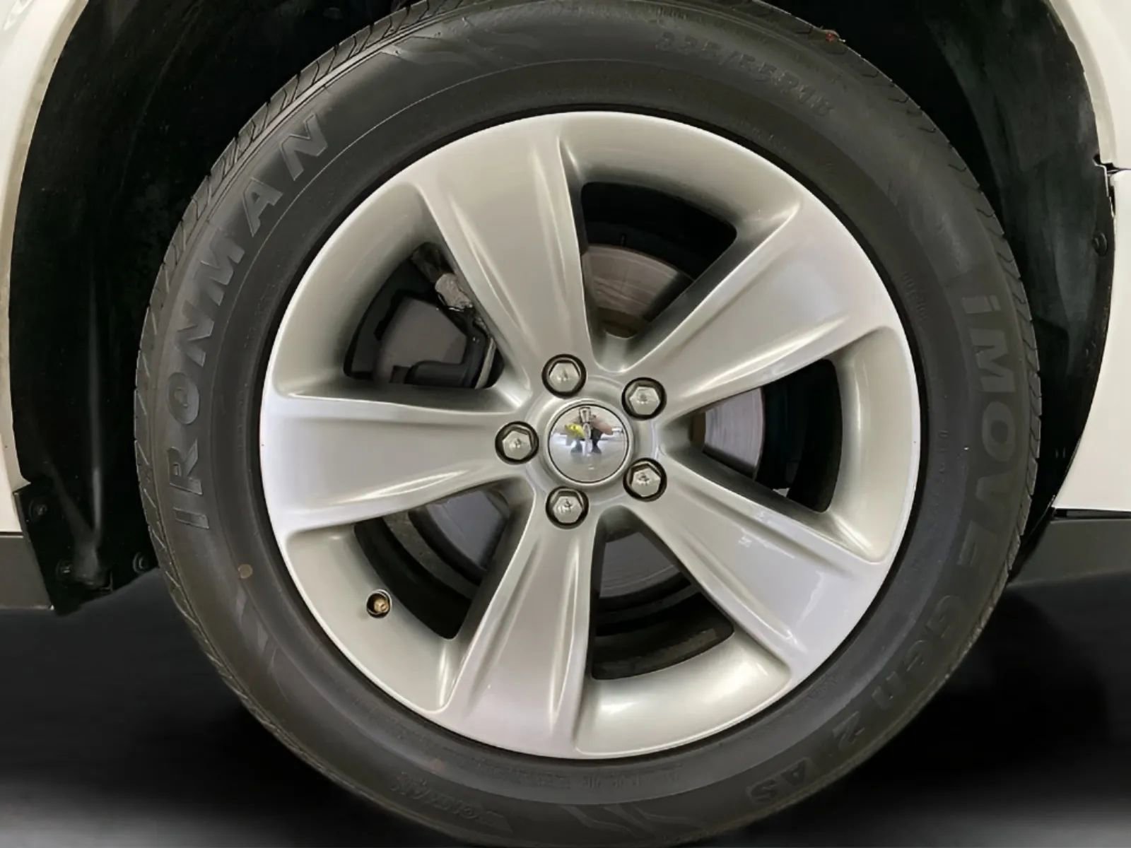 Used 2021 Dodge Challenger SXT RWD image 26