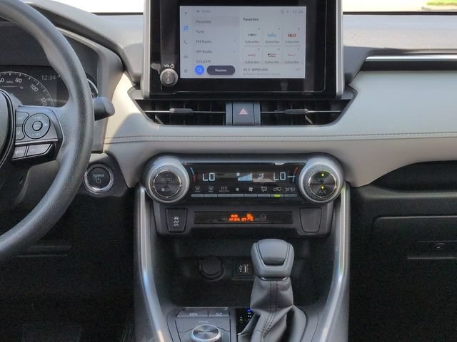 Certified 2025 Toyota RAV4 XLE AWD/4WD image 18